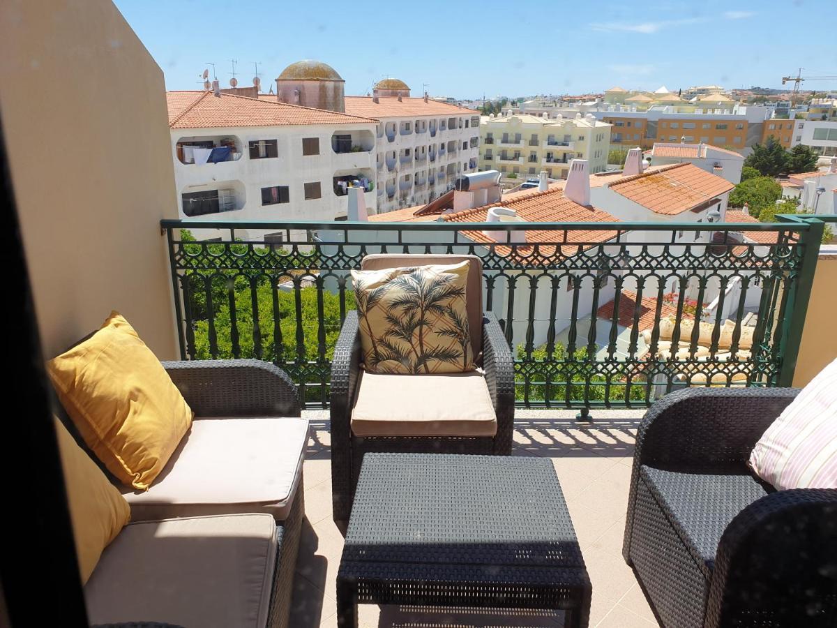 Oura Beach T1 Apartment Coral , Close To The Strip, Swimming Pool, Wi Fi, A/C Albufeira Exterior foto